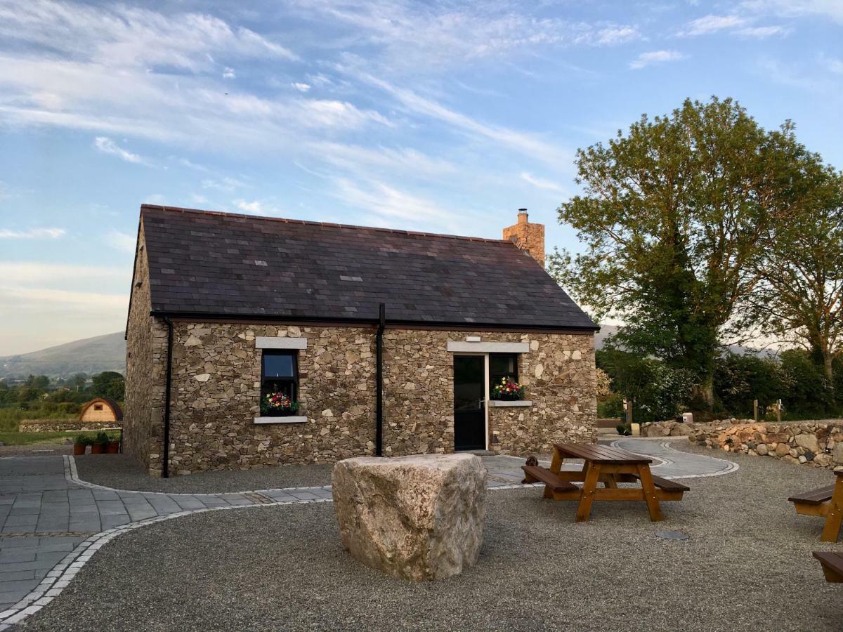 Hôtel Bluebell Lane Glamping à Newry Extérieur photo