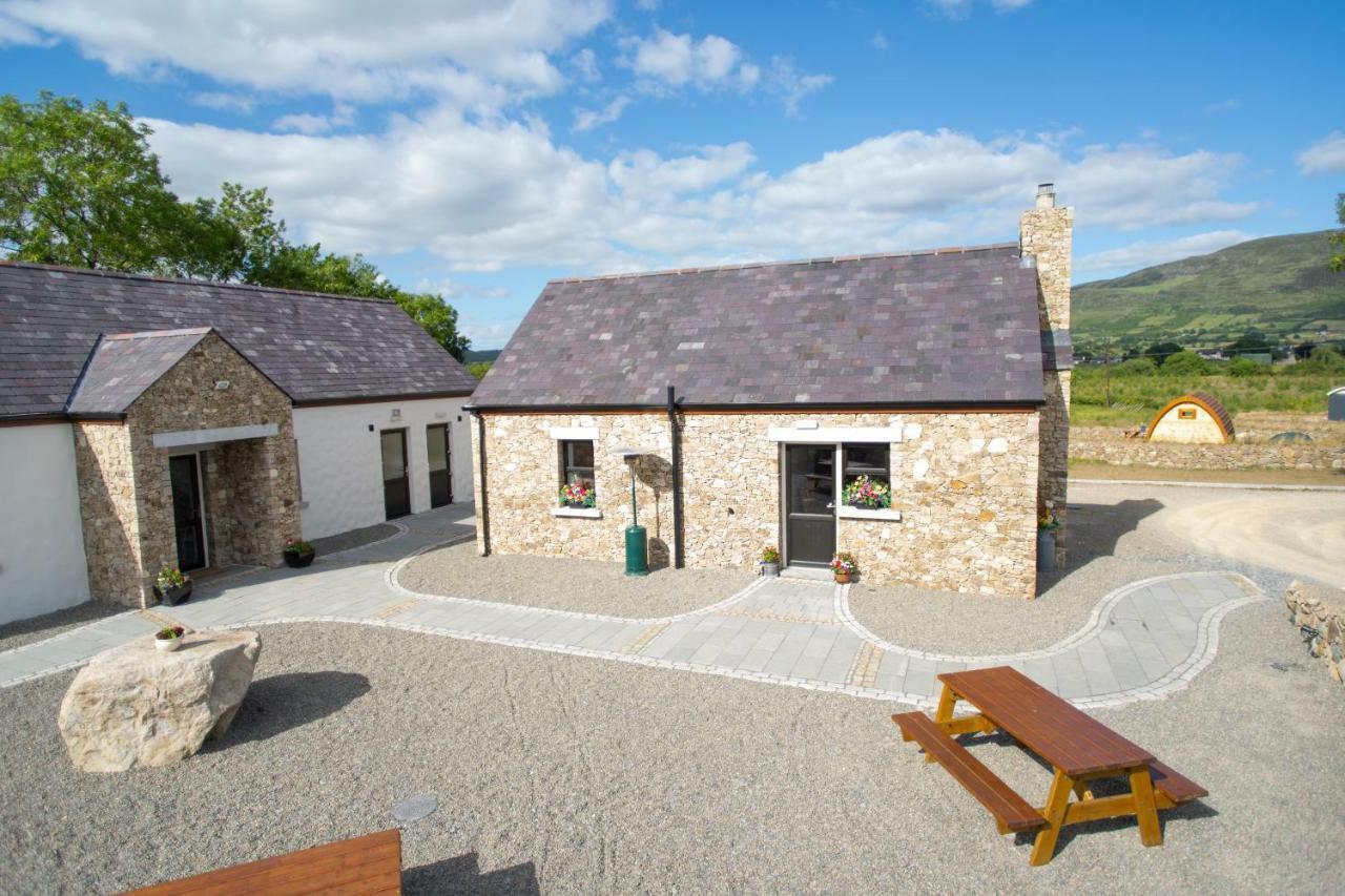 Hôtel Bluebell Lane Glamping à Newry Extérieur photo